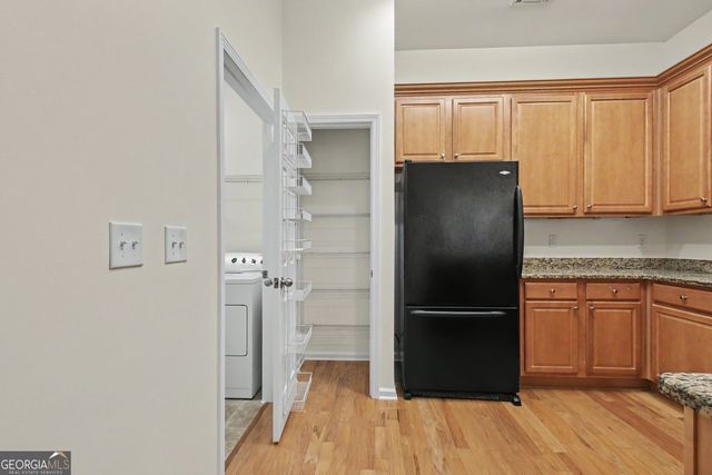 31 Thomaston Street, Newnan, GA 30263