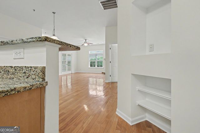 31 Thomaston Street, Newnan, GA 30263