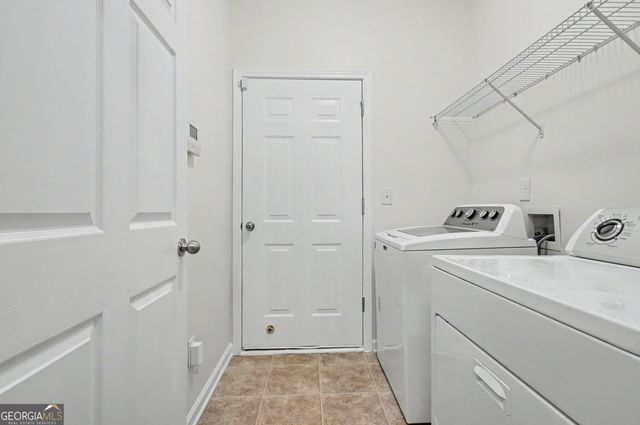 31 Thomaston Street, Newnan, GA 30263