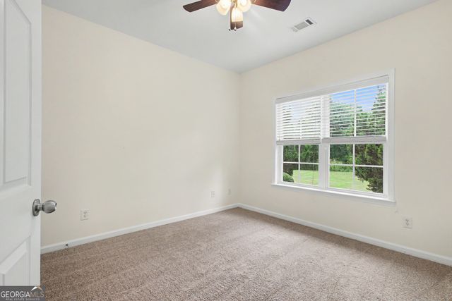 31 Thomaston Street, Newnan, GA 30263