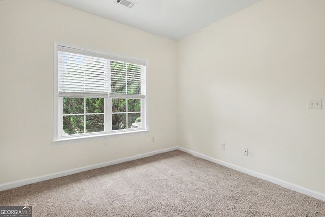 31 Thomaston Street, Newnan, GA 30263