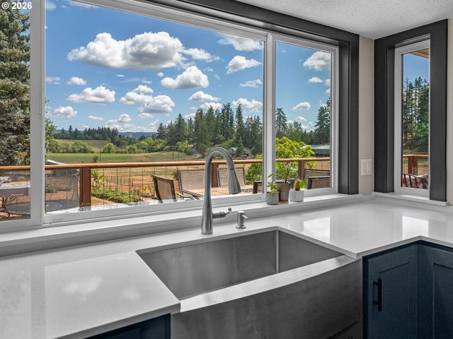 9195 Nw DICK Rd, Hillsboro, OR 97124