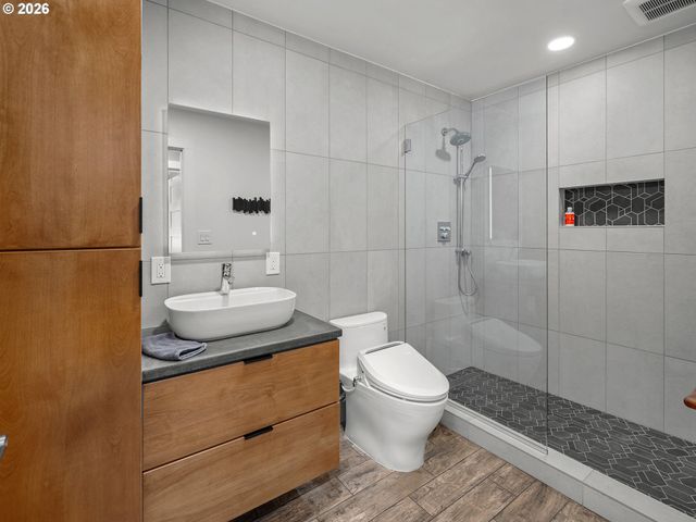 9195 Nw DICK Rd, Hillsboro, OR 97124
