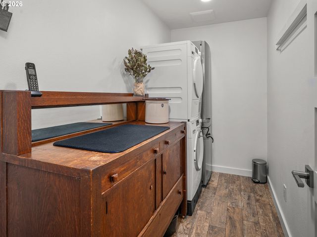 9195 Nw DICK Rd, Hillsboro, OR 97124