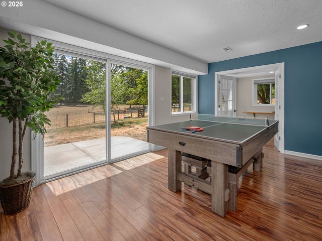 9195 Nw DICK Rd, Hillsboro, OR 97124