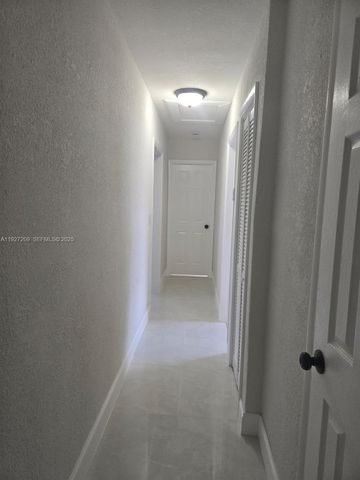 6455 Custer St, Hollywood, FL 33024