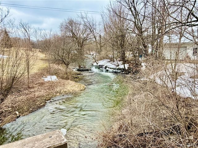 4869 East Road, Turin, NY 13473