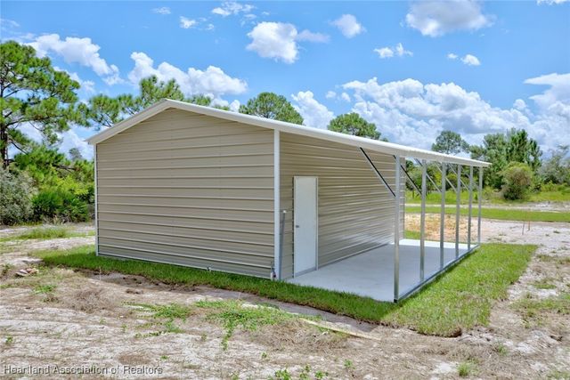 443 Apple Blossom Court, Lake Placid, FL 33852