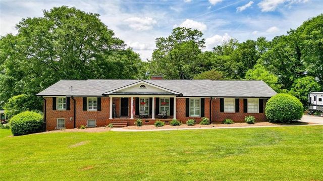 5316 N DEARING SE Street, Covington, GA 30014