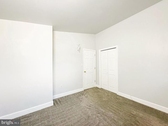 5504 WESTMINSTER CT, Temple Hills, MD 20748