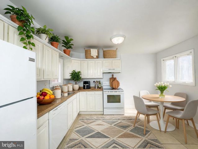 5504 WESTMINSTER CT, Temple Hills, MD 20748