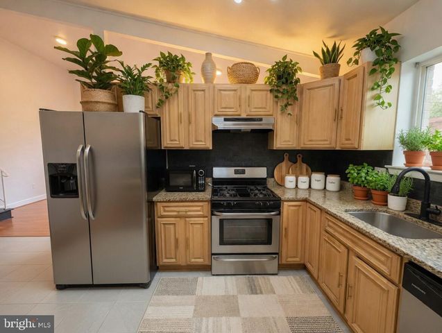 5504 WESTMINSTER CT, Temple Hills, MD 20748