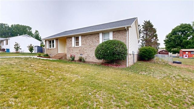 223 Aldridge Lane, Archdale, NC 27263