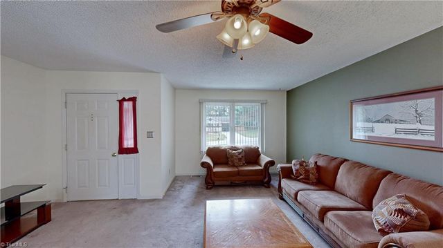 223 Aldridge Lane, Archdale, NC 27263