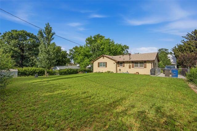 1075 17th Street, Des Moines, IA 50314