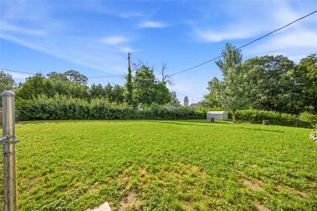 1075 17th Street, Des Moines, IA 50314
