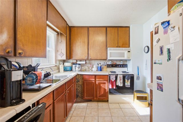 1075 17th Street, Des Moines, IA 50314