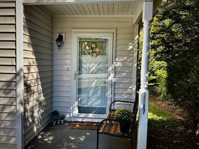 1287 Emerald Crest DR, Bedford, VA 24523