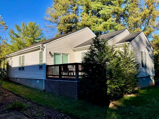 1287 Emerald Crest DR, Bedford, VA 24523