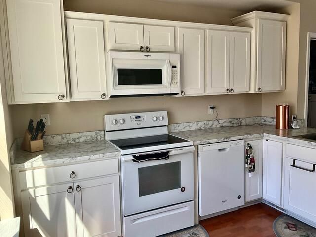 1287 Emerald Crest DR, Bedford, VA 24523