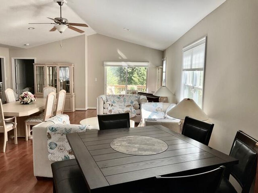 1287 Emerald Crest DR, Bedford, VA 24523