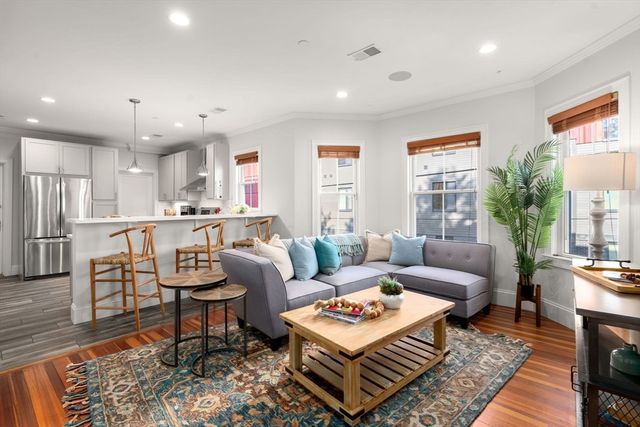 41 Brookley Rd 2, Boston, MA 02130