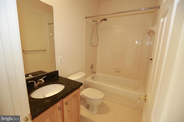 2339 SANDBURG ST, Dunn Loring, VA 22027