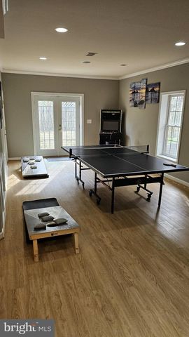 2339 SANDBURG ST, Dunn Loring, VA 22027