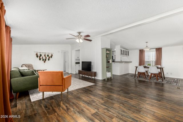 2140 E Michigan Avenue 31, Phoenix, AZ 85022