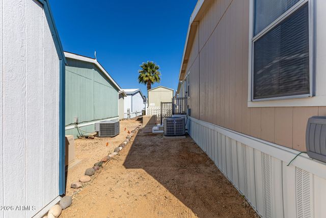 2140 E Michigan Avenue 31, Phoenix, AZ 85022