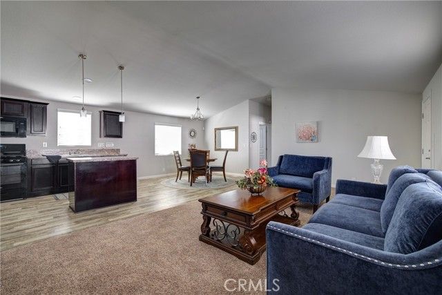 3700 Buchanan 25, Riverside, CA 92503