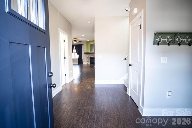 41 Sandstone Drive, Weaverville, NC 28787