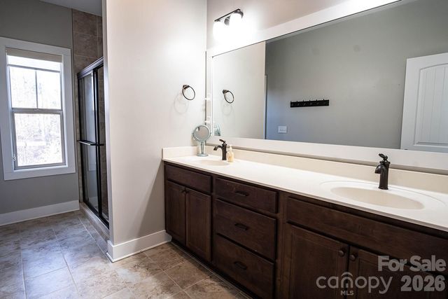 41 Sandstone Drive, Weaverville, NC 28787