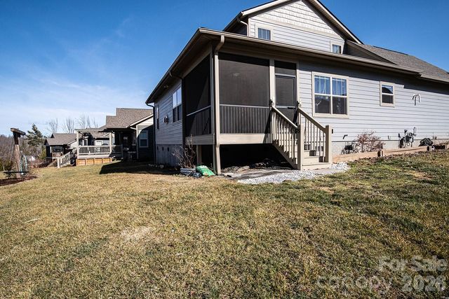 41 Sandstone Drive, Weaverville, NC 28787