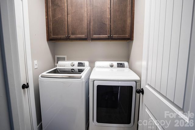 41 Sandstone Drive, Weaverville, NC 28787