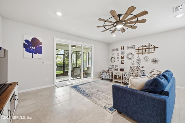 4594 FARMHOUSE GATE Trail, Jacksonville, FL 32226