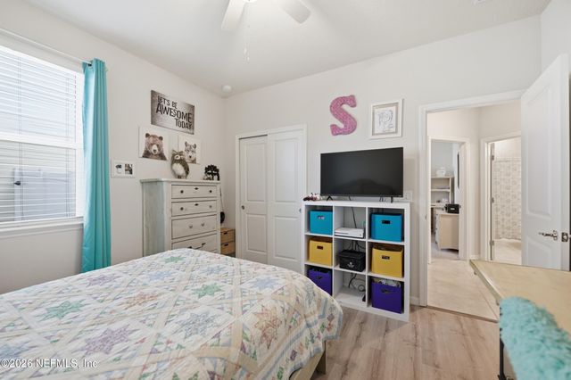 4594 FARMHOUSE GATE Trail, Jacksonville, FL 32226