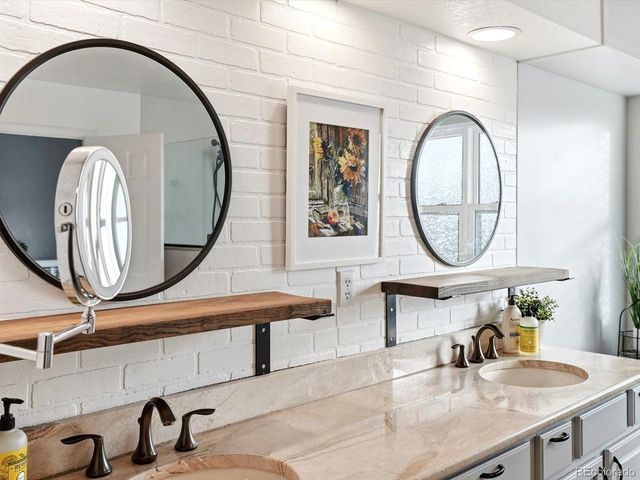 2480 W Jamison Way, Littleton, CO 80120