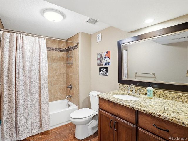 2480 W Jamison Way, Littleton, CO 80120