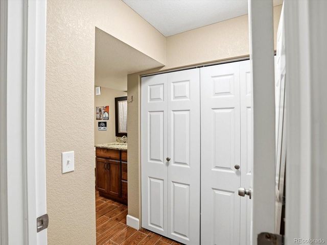 2480 W Jamison Way, Littleton, CO 80120