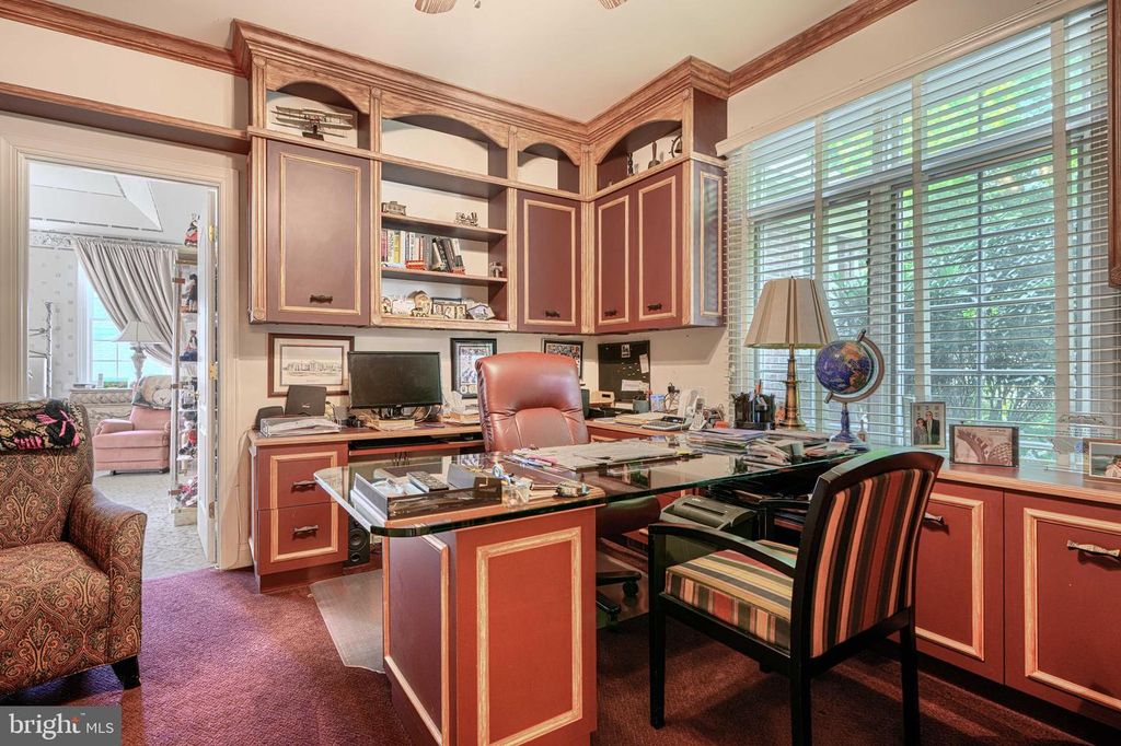 Image 14 of property listing at 3121 ENCLAVE CT, Baltimore, MD 21208