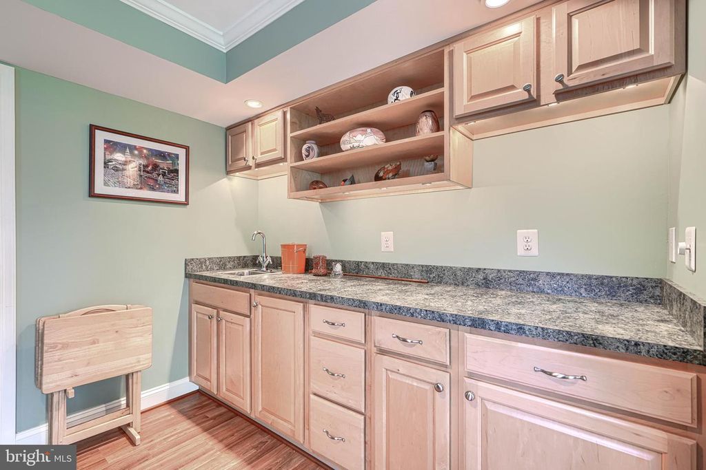 Image 38 of property listing at 3121 ENCLAVE CT, Baltimore, MD 21208