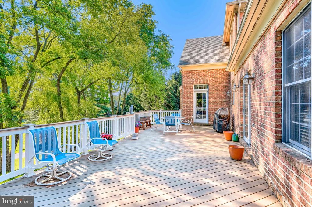 Image 44 of property listing at 3121 ENCLAVE CT, Baltimore, MD 21208