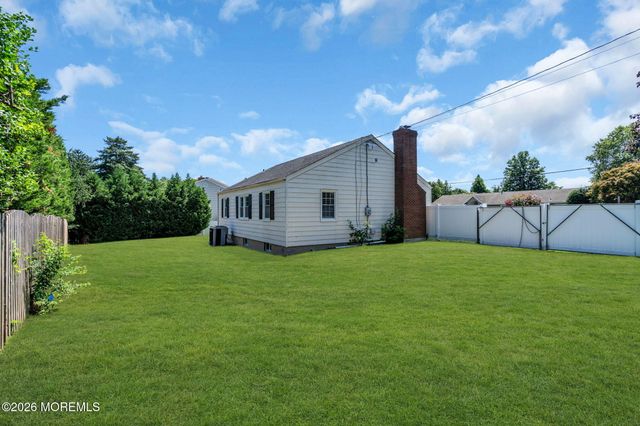 67 Victoria Place, Red Bank, NJ 07701