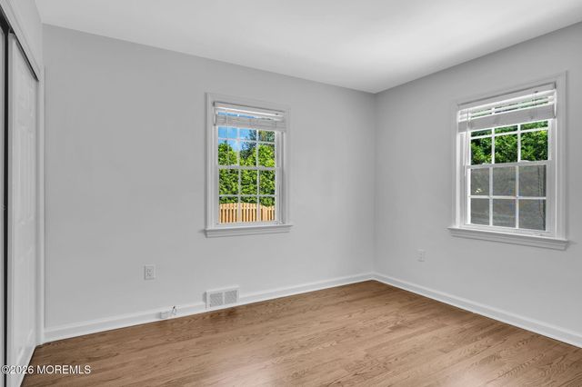 67 Victoria Place, Red Bank, NJ 07701