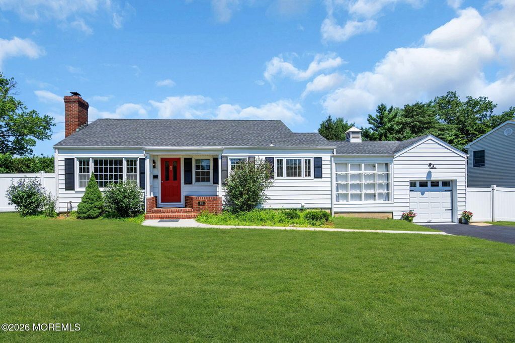 67 Victoria Place, Red Bank, NJ 07701
