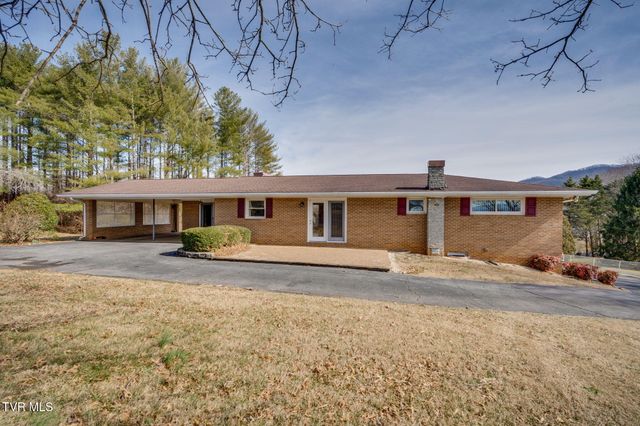 163 Cecil Gray Road, Jonesborough, TN 37659