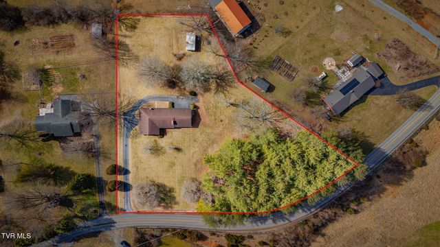 163 Cecil Gray Road, Jonesborough, TN 37659