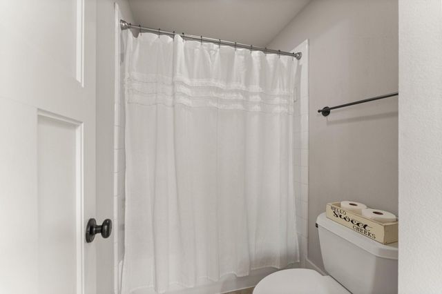 34 Eastwood Drive, Montgomery, TX 77356