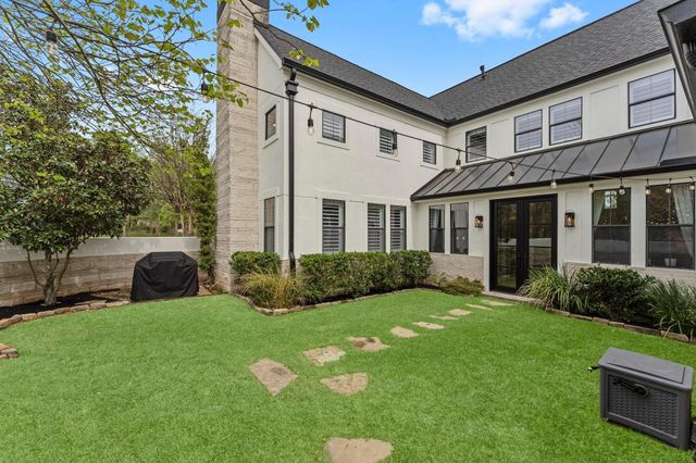 34 Eastwood Drive, Montgomery, TX 77356